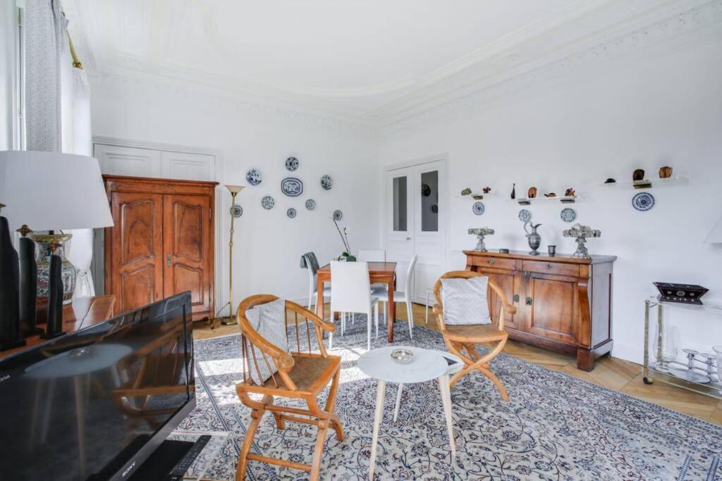 Appartement Trocadéro à Paris Extérieur photo