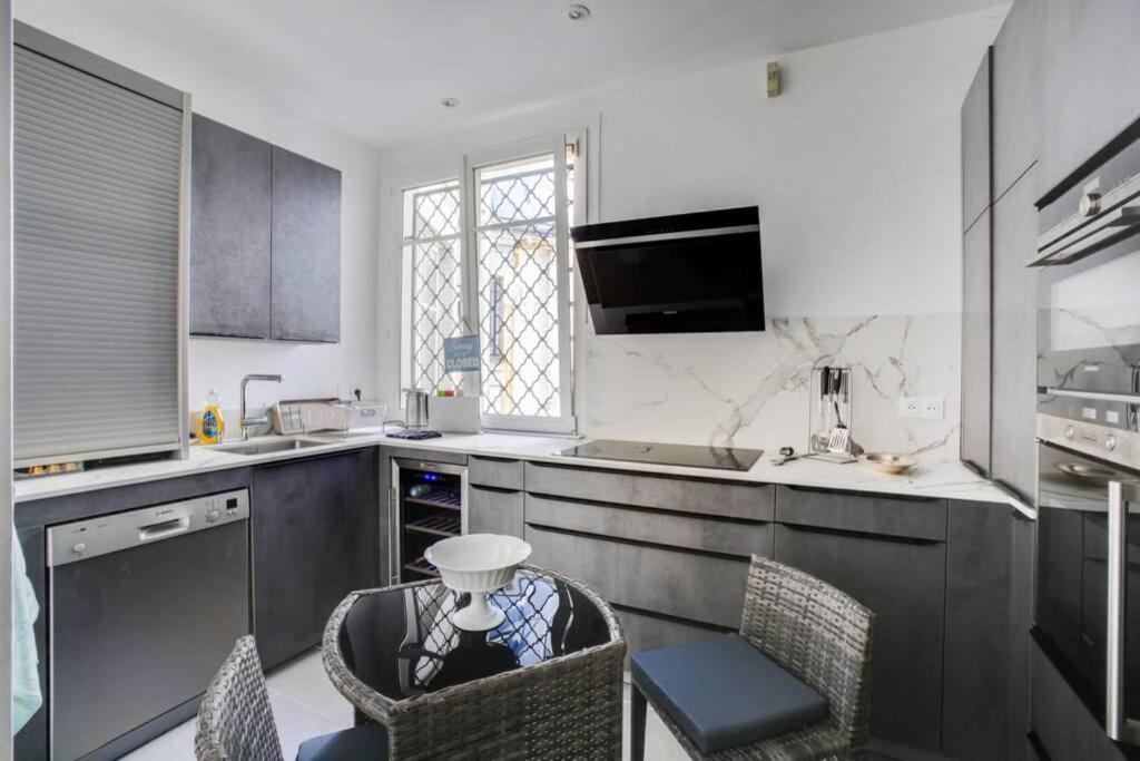 Appartement Trocadéro à Paris Extérieur photo
